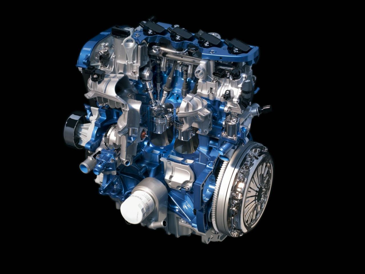 Ford-EcoBoost-4-cylinder-petrol-engine.jpg