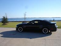 Black Mustang with Rear Window Louvers-dsc04673.jpg