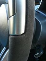 2010 GT 500 steering wheel photo-steering-wheel.jpg