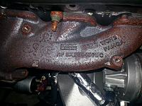 New 2014 V6, missing bolts on exhaust manifold?-1.jpg