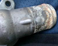 Thermostat housing leak, any suggestions??-s7300457.jpg