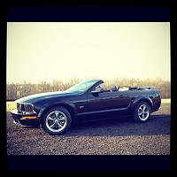 2006 Mustang GT Deluxe Convertible 11K miles!!-img_0180.jpg