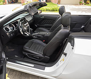 2014 Mustang V6 Convertible-p8060500.jpg