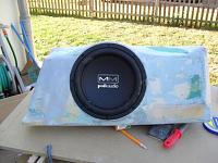 Made some quick fiberglass kick panels and new speaker box-sam_1943.jpg