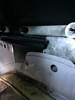 How to Fix a Leak in a 1999 - 2004 Mustang Vert-photo819.jpg