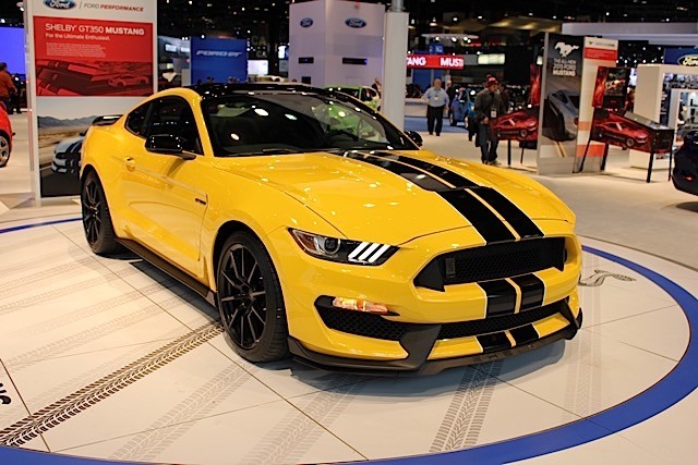 2016 Shelby GT350 and GT350 R Order Guide Revealed!