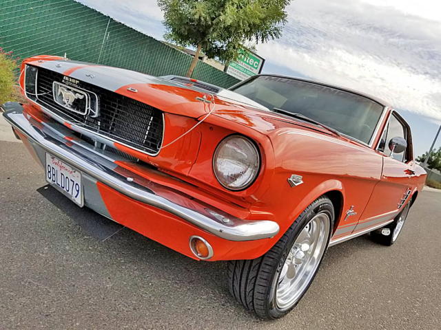 Beefy 1965 Mustang Restomod Proves Fastbacks Aren’t Everything