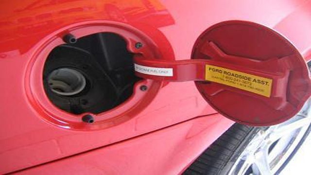 Ford Mustang GT 1996-2004: Why is There Gas Smell Coming From My Car?
