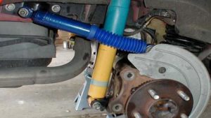 Ford Mustang V6 and Mustang GT 1994-2004: How to Replace Struts and Shocks