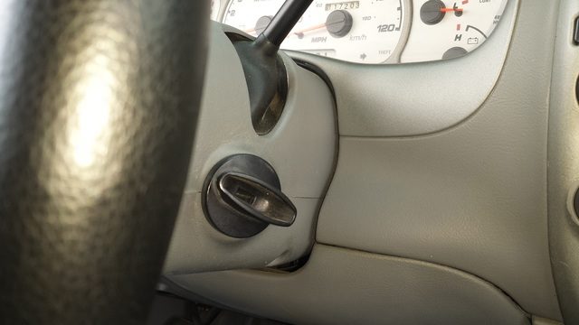 Ford Mustang V6 2005-2014: Why is My Key Stuck in the Ignition?