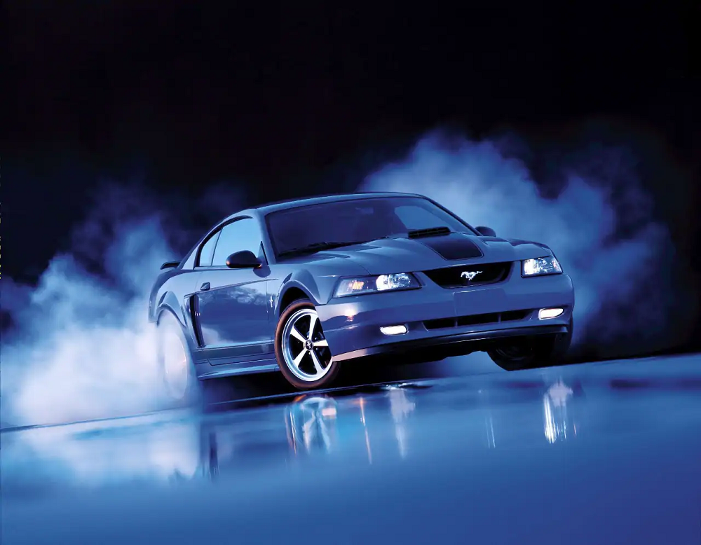 2003 Ford Mustang Mach 1