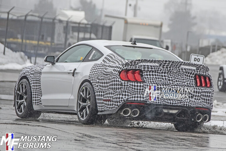 Spy Shots: Is This Our First Look at the 2021 Mustang Mach ...