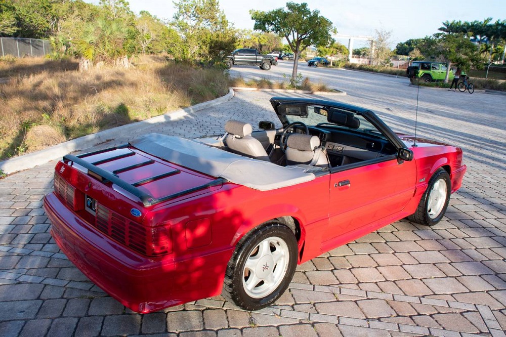 1992 Ford Mustang GT