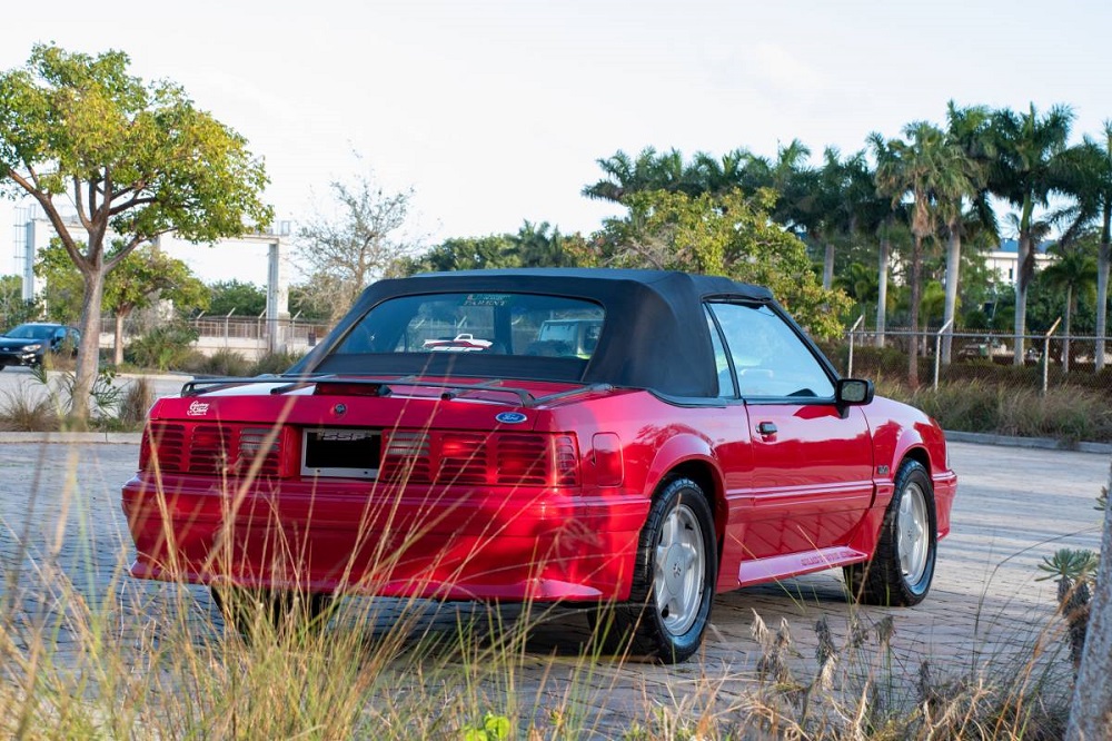 1992 Ford Mustang GT