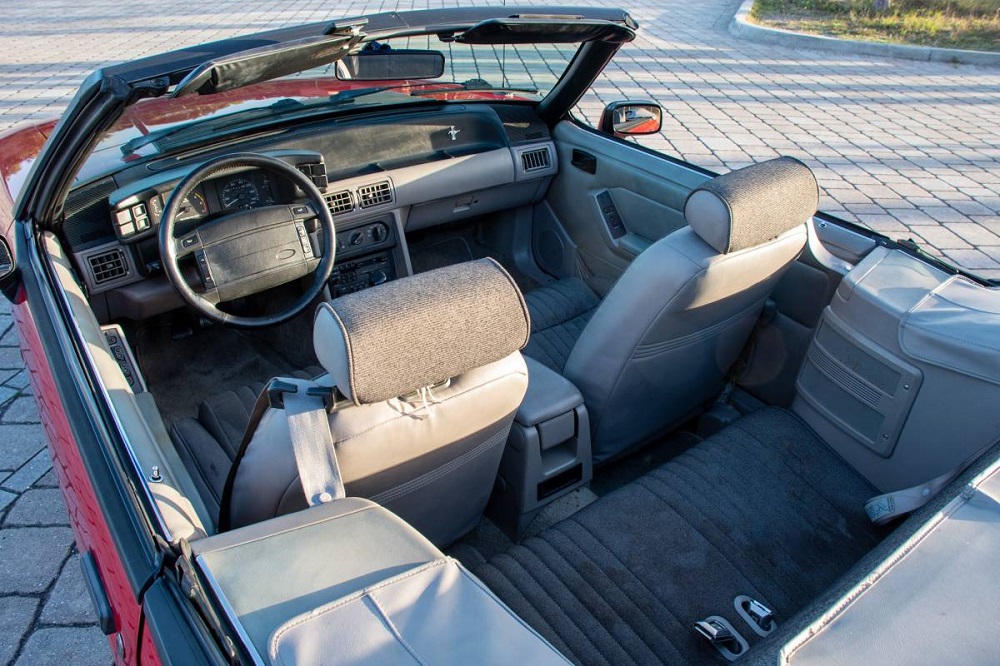 1992 Ford Mustang GT